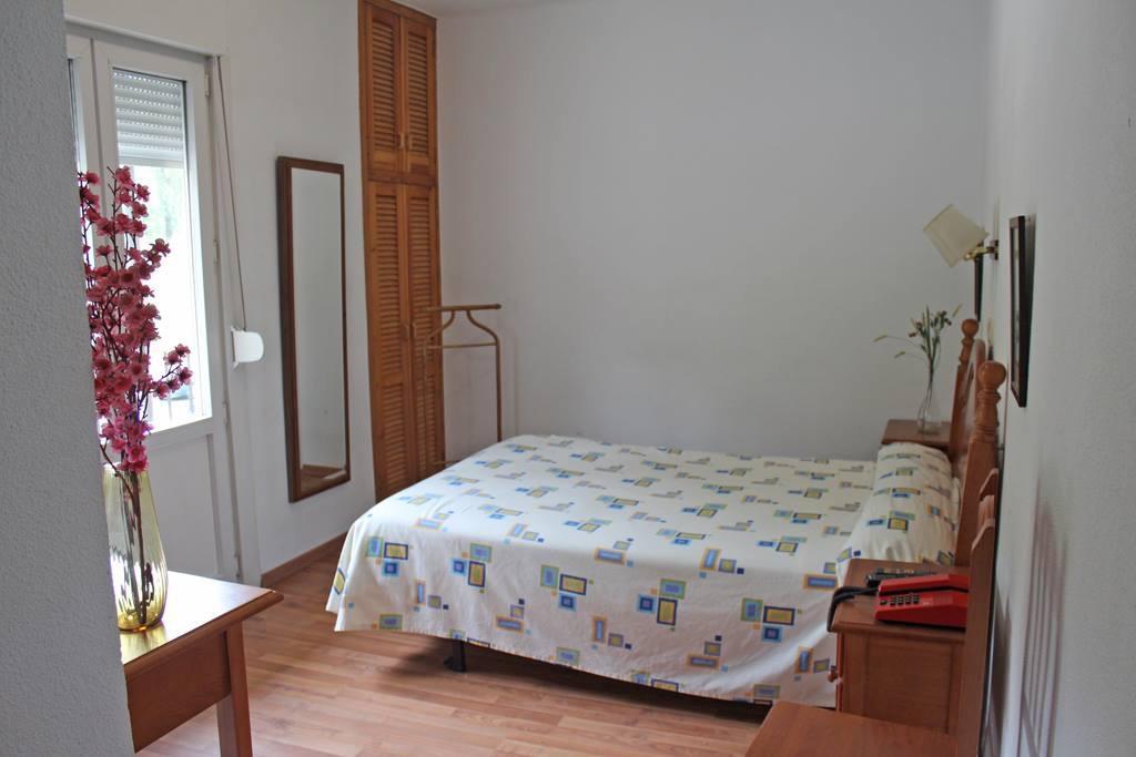 Hostal Pancorbo Exterior foto